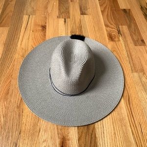 Floppy wide brim hat